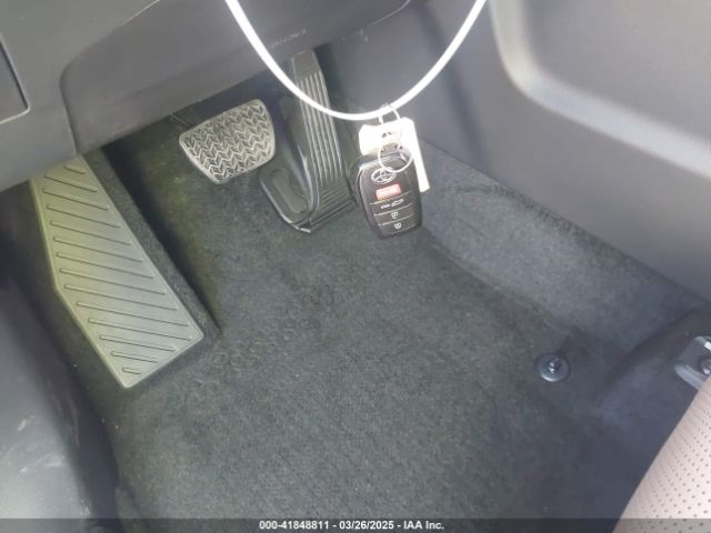 5TDAAAB51SS073913 Toyota Grand Highlander Platinum
