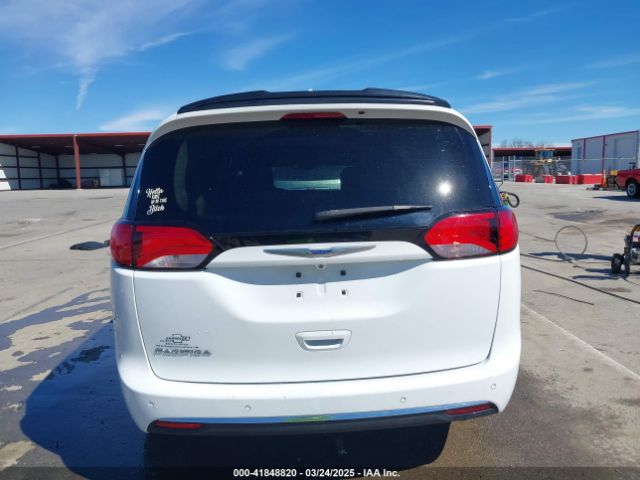 2C4RC1EG3JR354886 Chrysler Pacifica Touring L Plus