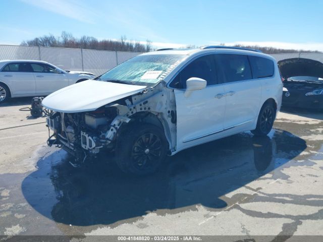 2C4RC1EG3JR354886 Chrysler Pacifica Touring L Plus