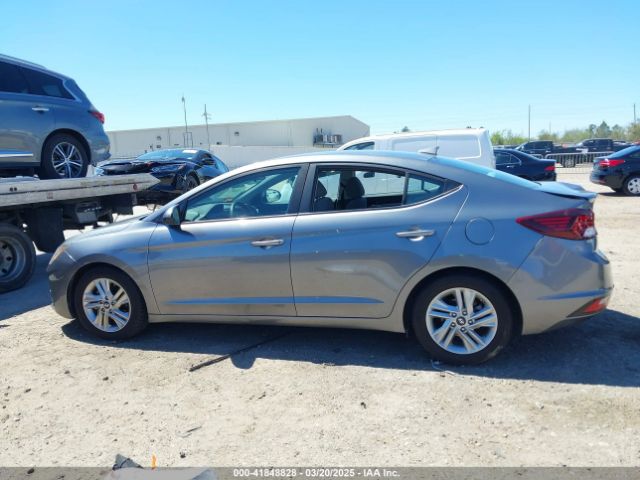 5NPD84LF1KH457469 Hyundai ELANTRA SEL