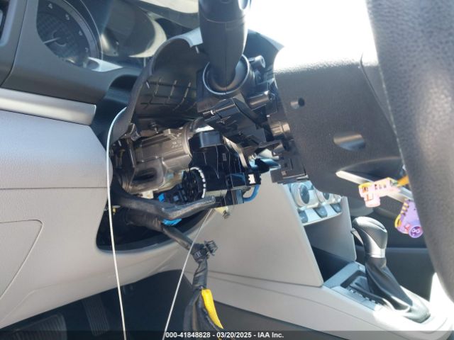 5NPD84LF1KH457469 Hyundai ELANTRA SEL