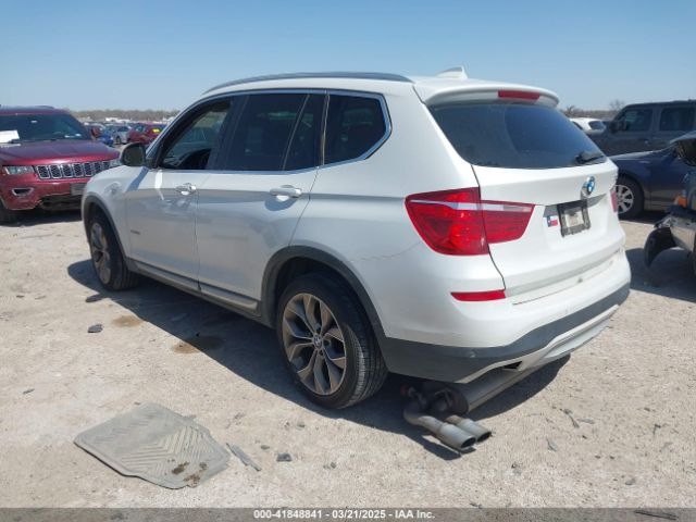 2017 BMW X3 5UXWX9C50H0T05915 Photo 2