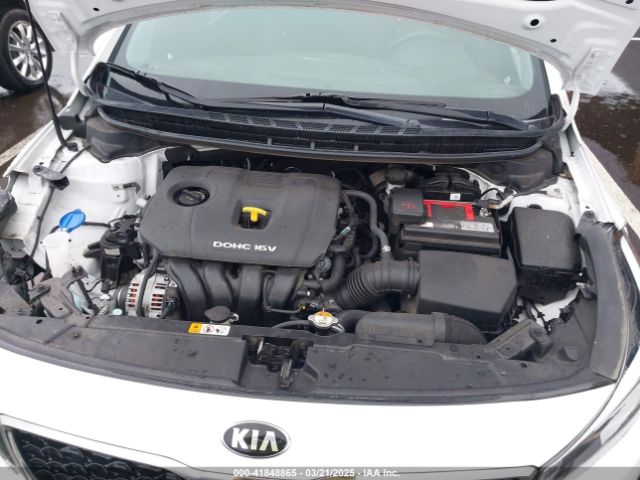 3KPFK4A70JE245753 KIA FORTE LX