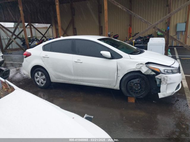 3KPFK4A70JE245753 KIA FORTE LX