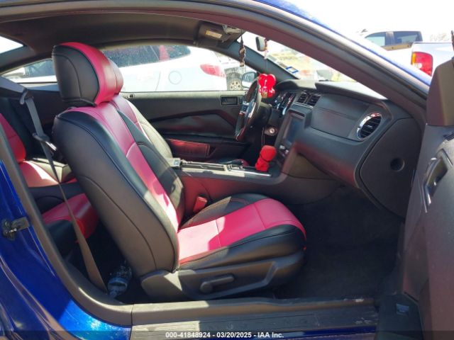 1ZVBP8AM8E5318735 Ford Mustang V6