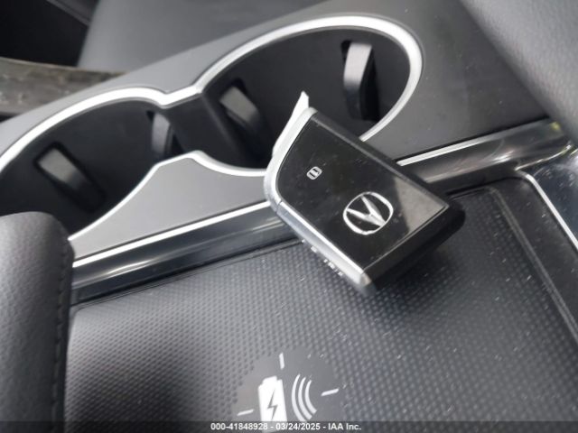5J8YE1H34PL003499 Acura Mdx Base (a10)