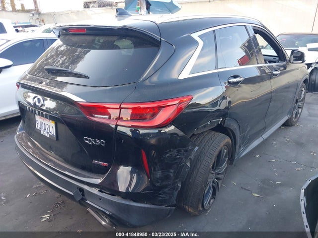 3PCAJ5M10LF116144 Infiniti Qx50 Essential