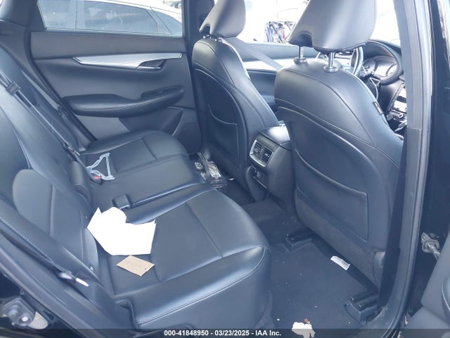 3PCAJ5M10LF116144 Infiniti Qx50 Essential