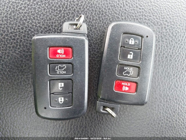 5TDDCRFH7GS018352 Toyota 2gr-fxe, 4jm, 2fm