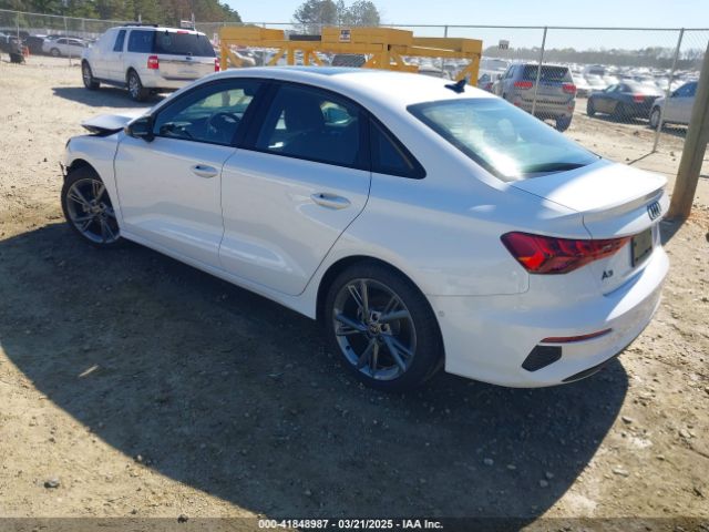 2024 AUDI A3 WAUBUDGY6RA028227 Photo 2
