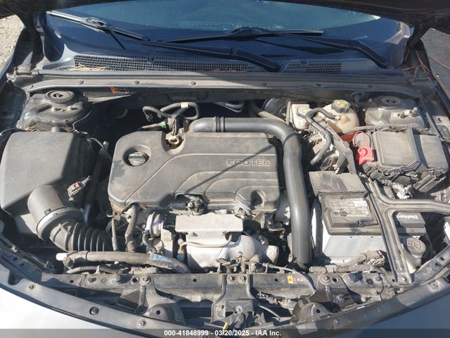 1G1ZD5ST0KF139084 Chevrolet MALIBU LT