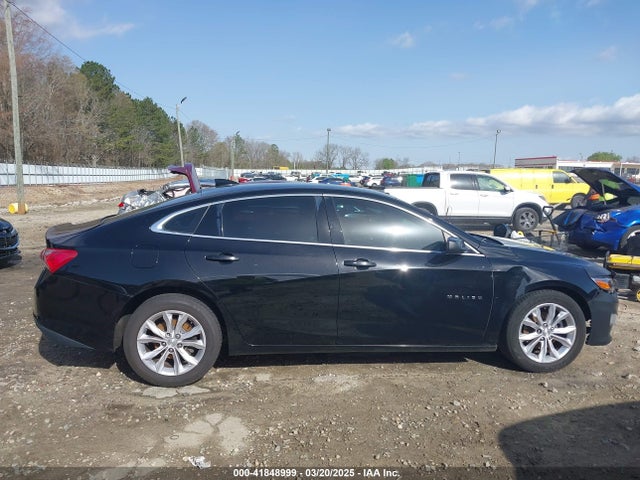 1G1ZD5ST0KF139084 Chevrolet MALIBU LT