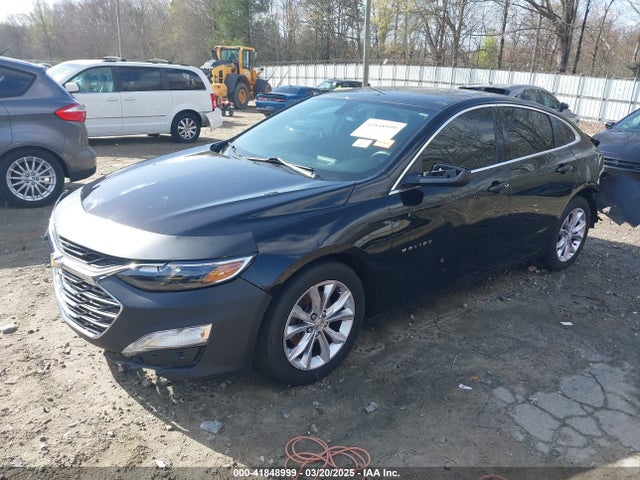 1G1ZD5ST0KF139084 Chevrolet MALIBU LT