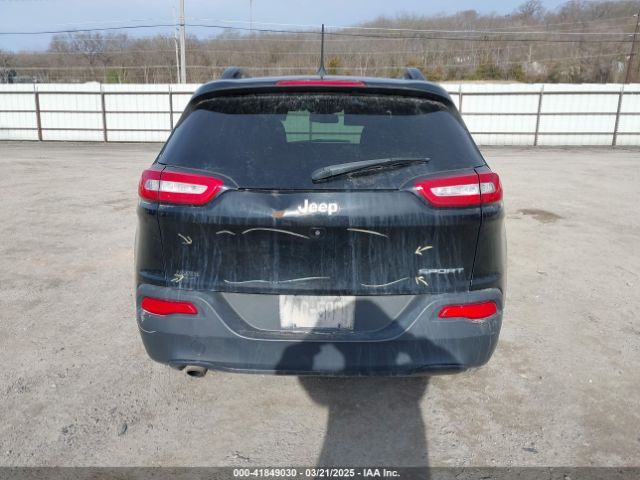 1C4PJLAB7HW669467 Jeep Cherokee