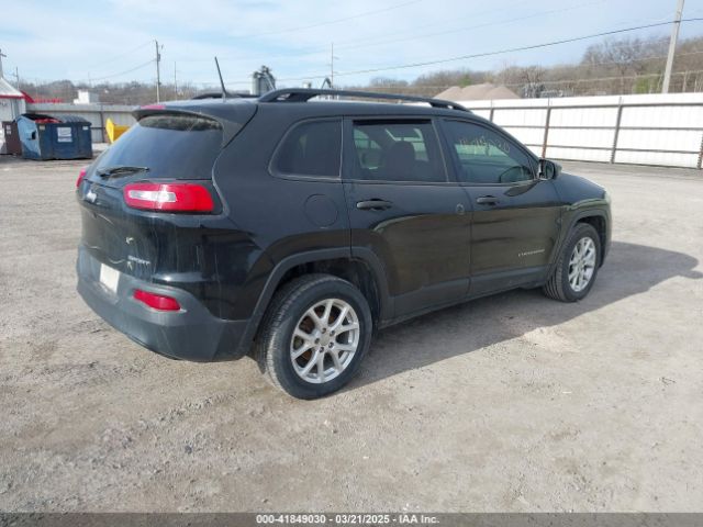 1C4PJLAB7HW669467 Jeep Cherokee
