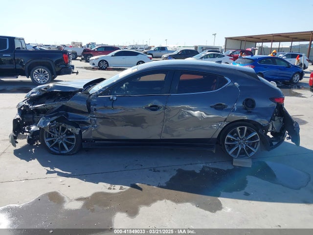 JM1BPAMM8K1120231 Mazda Mazda3 Preferred Package