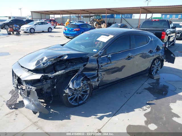 JM1BPAMM8K1120231 Mazda Mazda3 Preferred Package