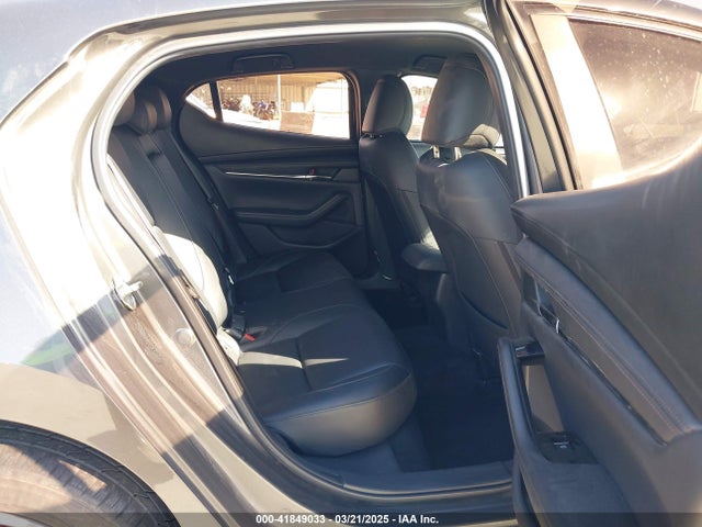 JM1BPAMM8K1120231 Mazda Mazda3 Preferred Package