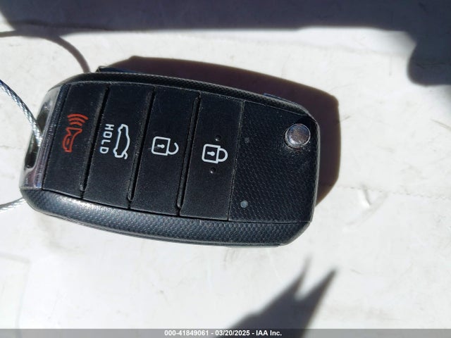 5XXGT4L32GG109782 KIA Optima Lx