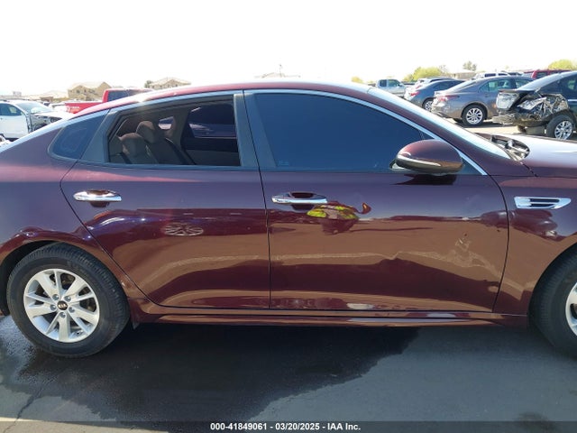 5XXGT4L32GG109782 KIA Optima Lx