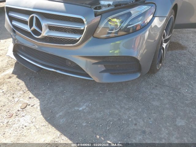 WDDZF4KB3HA208414 Mercedes-Benz E 300 4matic
