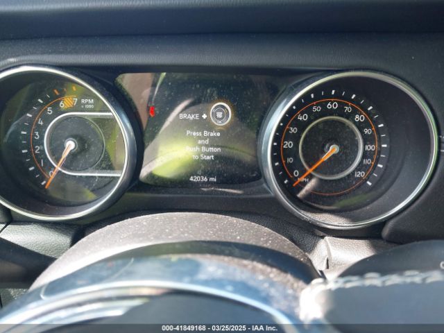 1C4HJXEN5LW134873 Jeep Wrangler Unlimited Sahara 4x4