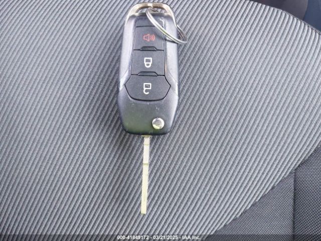 3FTTW8E35PRA44356 Ford Maverick Xl