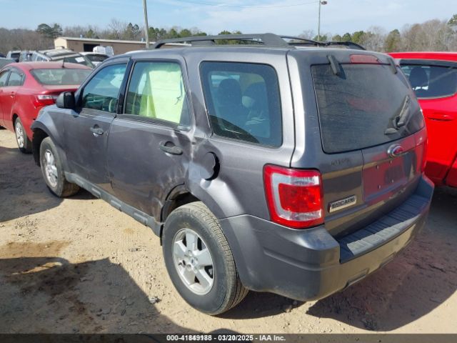 2009 FORD ESCAPE 1FMCU027X9KD07605 Photo 2