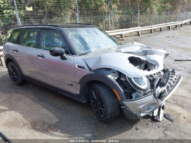 2024 MINI CLUBMAN WMWXJ1C01R2U67732