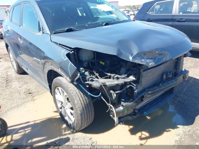 KM8J23A40KU894803 Hyundai TUCSON SE