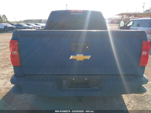 3GCUKREC0JG397953 Chevrolet Silverado 1500 2lt