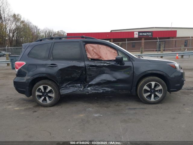 JF2SJAGC0JH495400 Subaru Forester 2.5i Premium