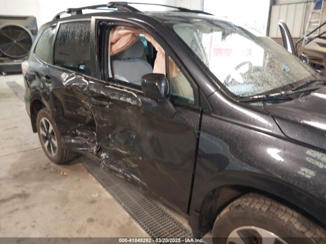 JF2SJAGC0JH495400 Subaru Forester 2.5i Premium