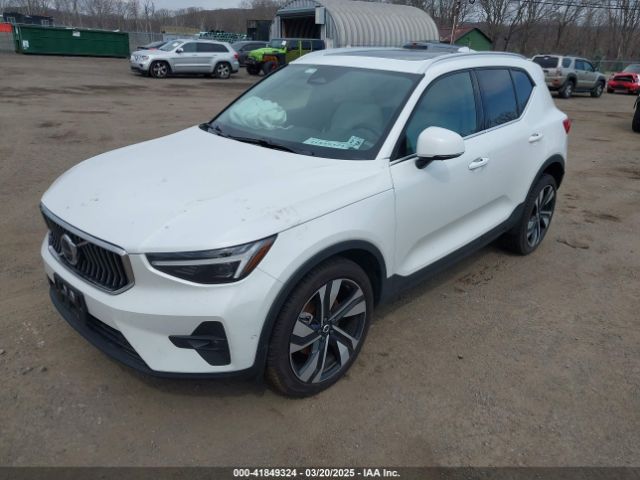 YV4L12UF8R2317284 Volvo Xc40 B5 Ultimate Bright Theme
