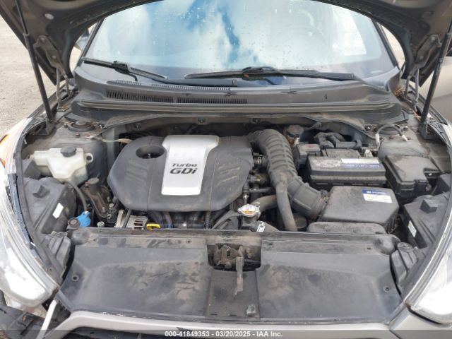 KMHTC6AE8GU272716 Hyundai Veloster Turbo