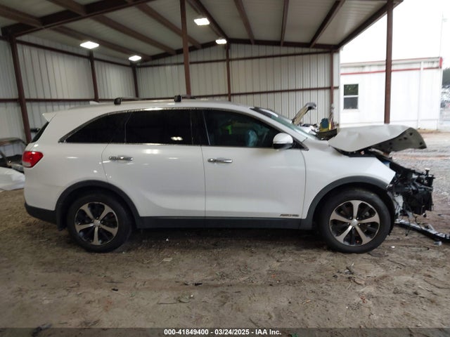 5XYPHDA52GG180983 KIA Sorento 3.3l Ex