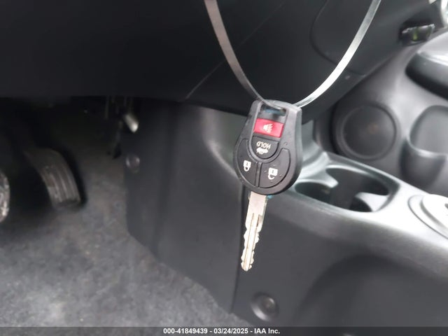 3N1CN7AP7FL828807 Nissan Versa 1.6 Sv