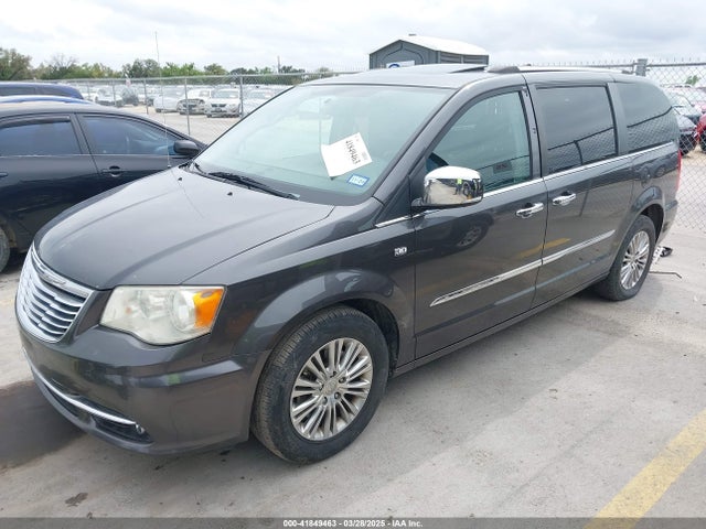2C4RC1CG7ER300693 Chrysler Town & Country Touring-l 30th Anniversary