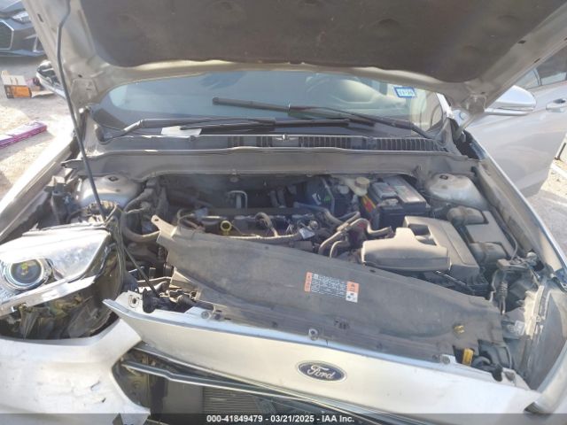 3FA6P0H72GR175115 Ford FUSION SE