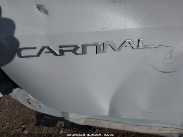 KNDNC5H32R6309195 KIA Carnival Mpv Ex