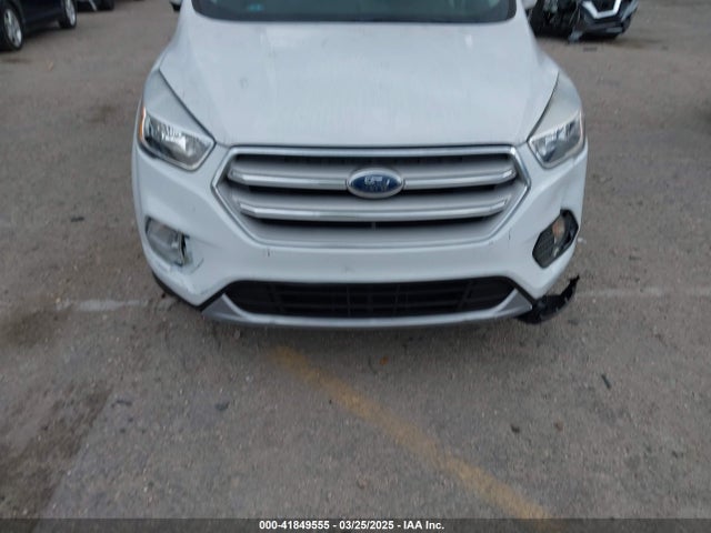 1FMCU9GD0JUD41340 Ford ESCAPE SE