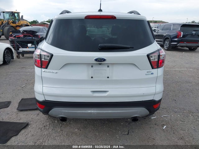 1FMCU9GD0JUD41340 Ford ESCAPE SE