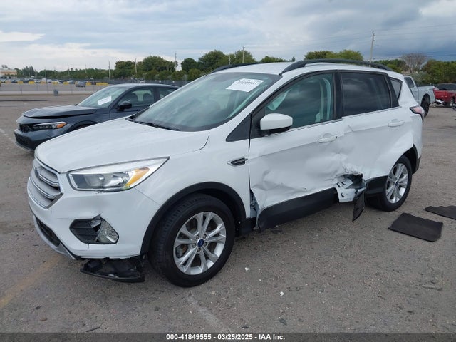 1FMCU9GD0JUD41340 Ford ESCAPE SE