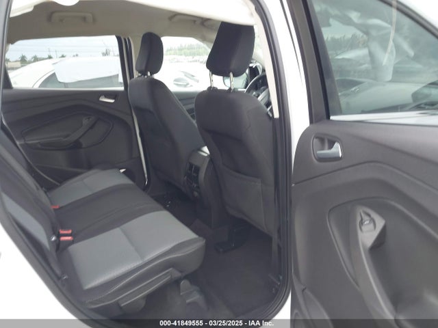 1FMCU9GD0JUD41340 Ford ESCAPE SE