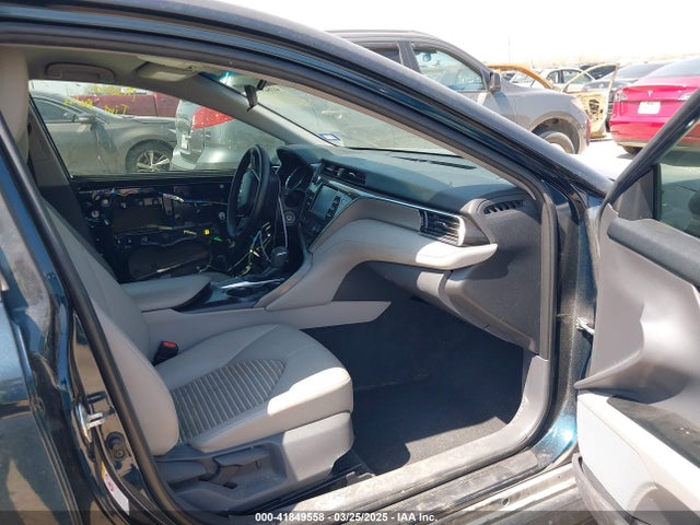 4T1B11HK6JU664407 Toyota CAMRY SE