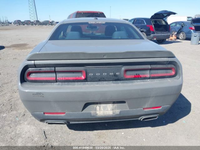 2C3CDZAG7JH241850 Dodge Challenger Sxt