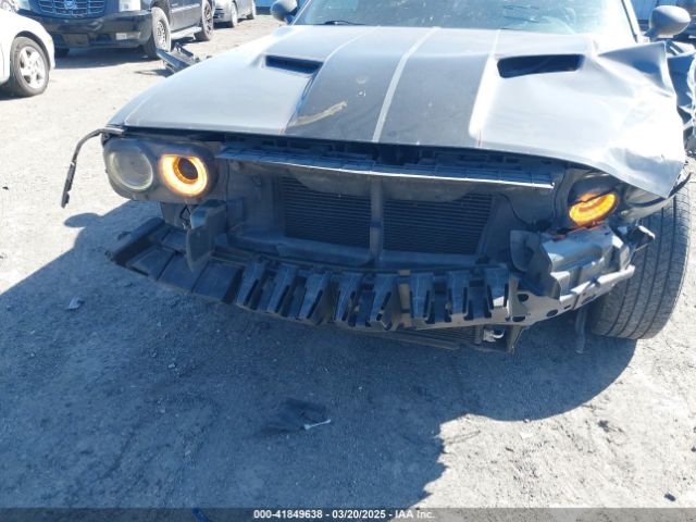 2C3CDZAG7JH241850 Dodge Challenger Sxt