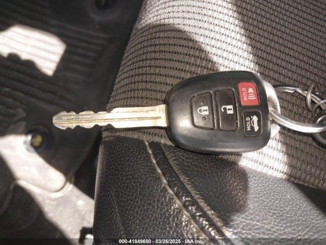41849680 :رقم المزاد ، 2T1BURHE2JC971901 vin ، 2018 Toyota Corolla Se مزاد بيع