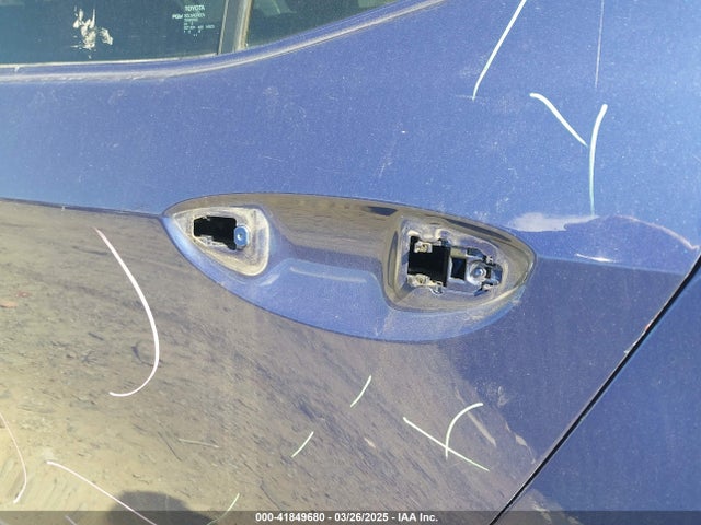 41849680 :رقم المزاد ، 2T1BURHE2JC971901 vin ، 2018 Toyota Corolla Se مزاد بيع