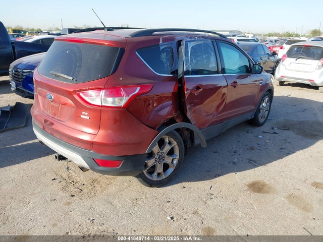 1FMCU9G93FUC32776 Ford ESCAPE SE